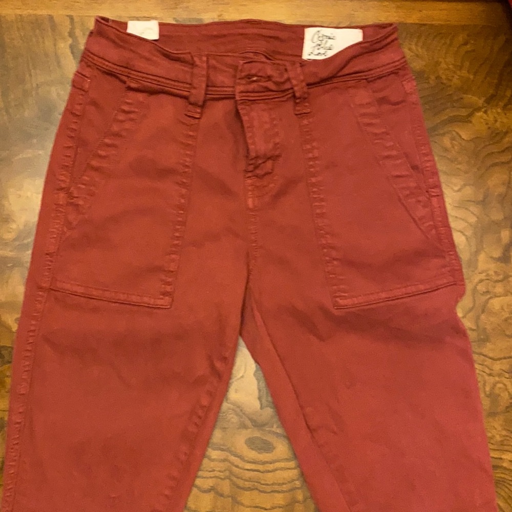 NWT BARN RED/MAROON SKINNY PANTS SZ 25